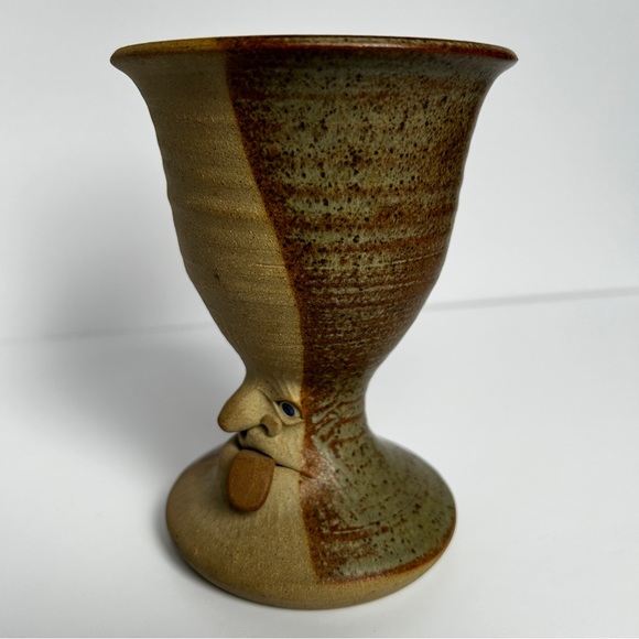 Muggins Stoneware Pottery Goblet Mug Aug 1982 Cheeky Ugly Face Cup - Picture 7 of 12
